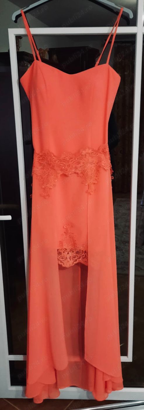 Rochie de Seară din Vual și Dantelă