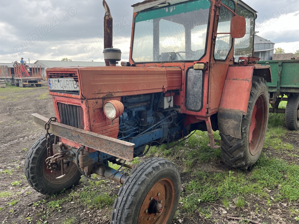 Tractor U650