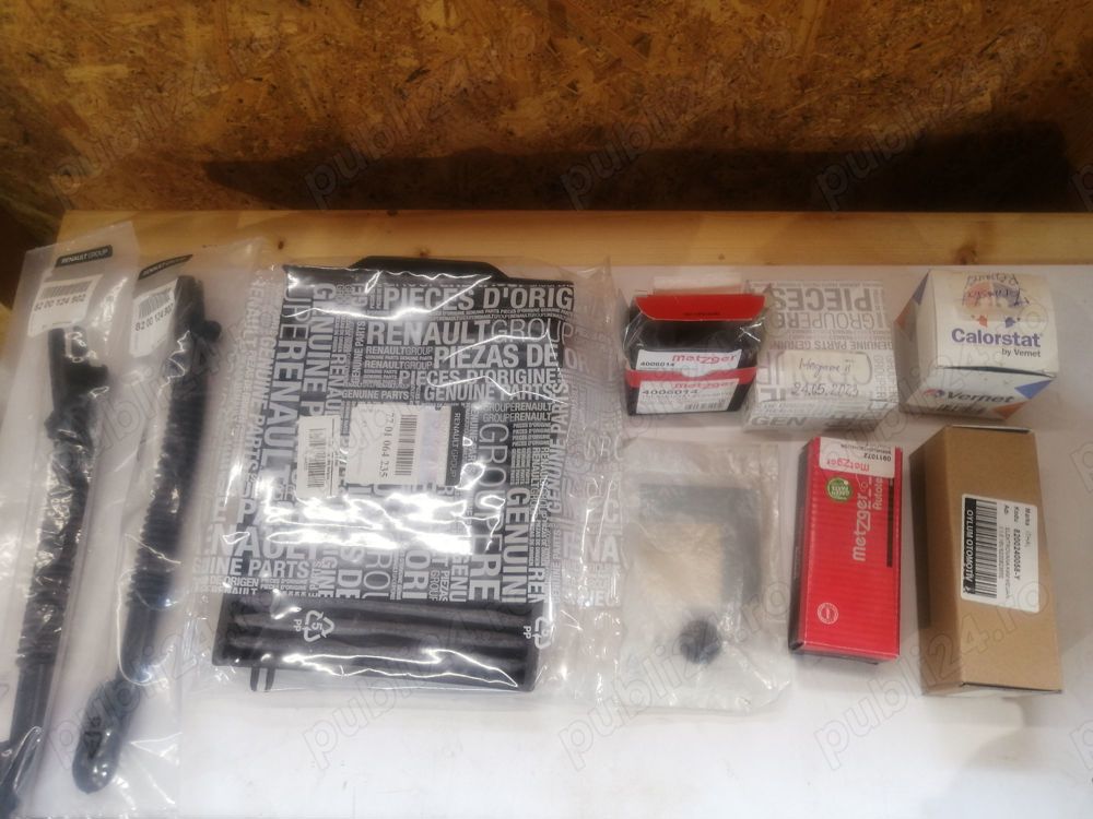 Vand piese noi renault megane II 1,6 16V