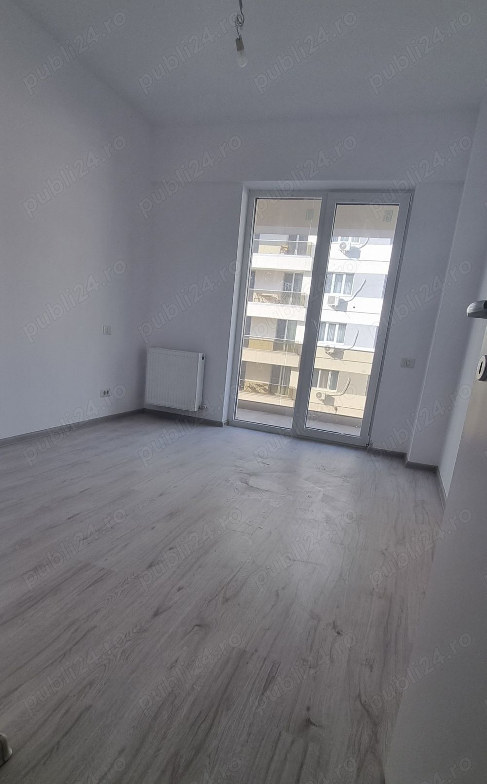 Apartament 2 camere decomandat, zona Biruintei, ferestre mari tripan, bloc nou