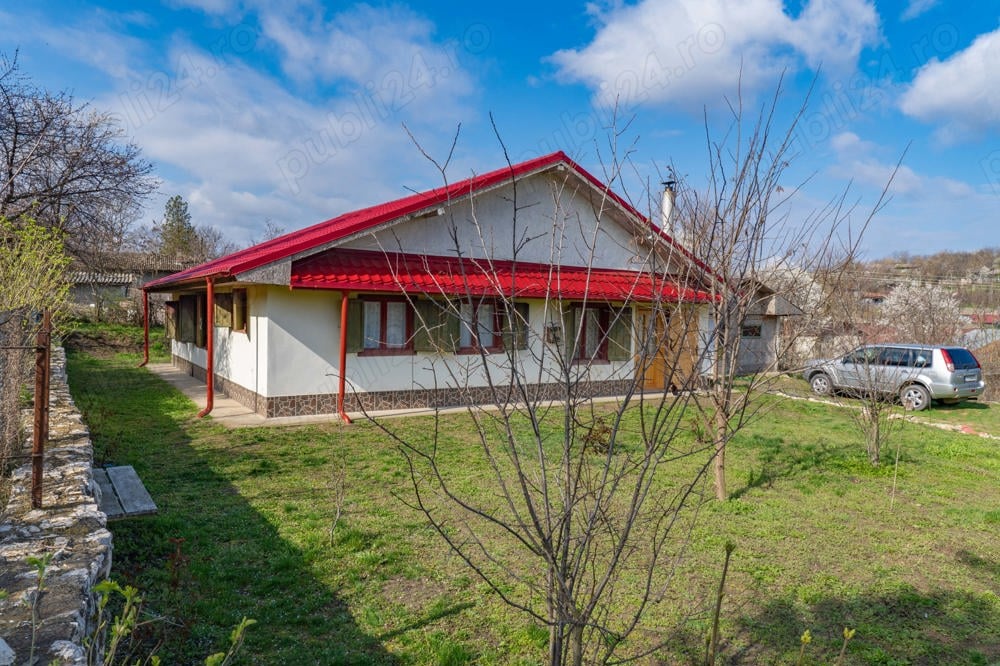 Casă Almalău, BCA, teren 1450 M2