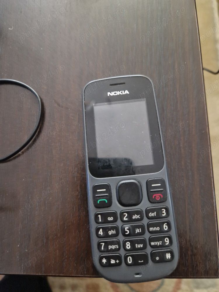 Telefon Nokia 100.