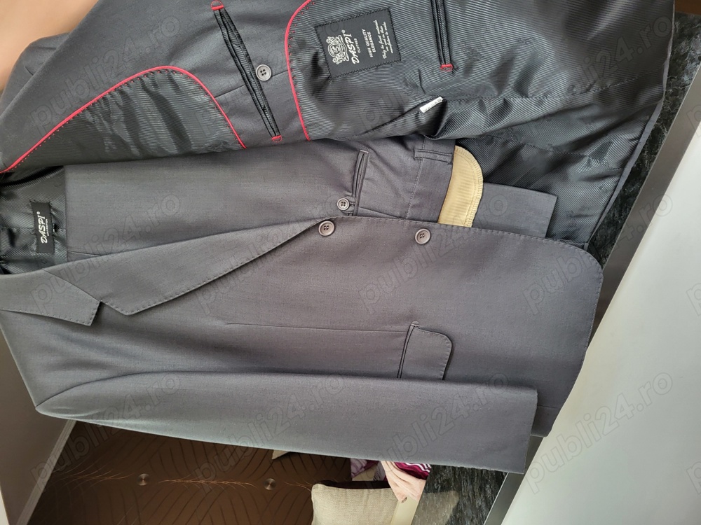 Costum barbati clasic