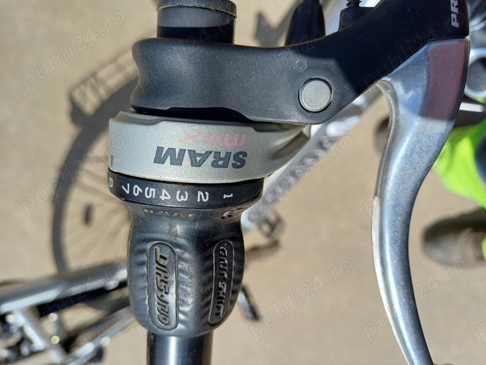 Bicicleta aluminiu de dama,copii,adulti,fete, marime L,roti 28 ,viteze 3x8