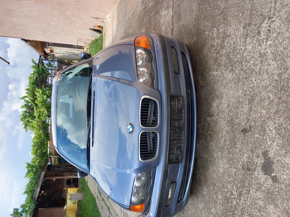 Dezmembrez Bmw e46 316i an 1999