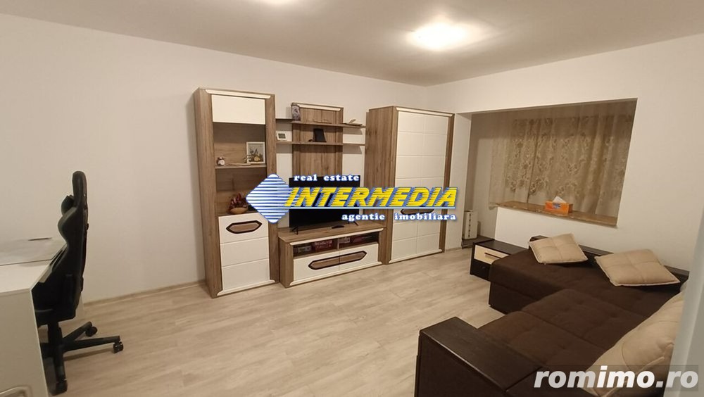 Vanzare Apartament 2 camere decomandat Alba Iulia etaj 2 finisat si mobilat complet