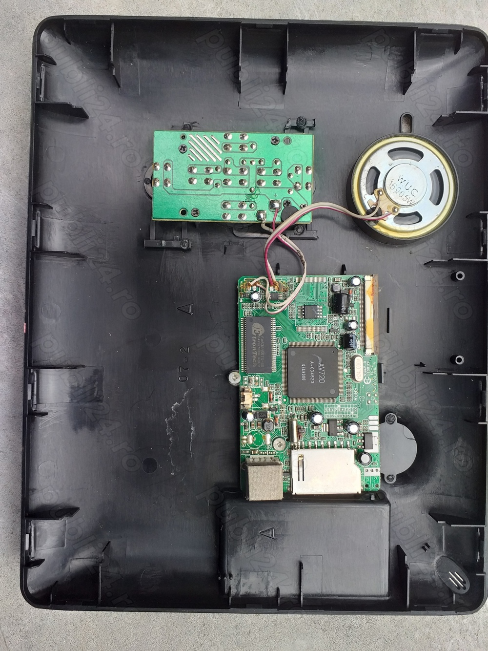 Back cover Rama Foto Digitala de 8 inch 25RON