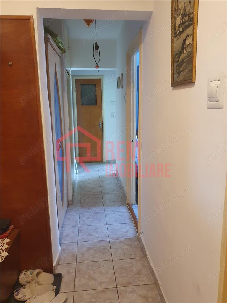 Vanzare apartament 3 camere, decomandat, 8 din 10, Pantelimon, Morarilor