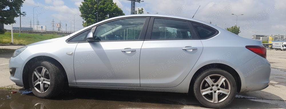 Astra J sedan 2015   schimb 