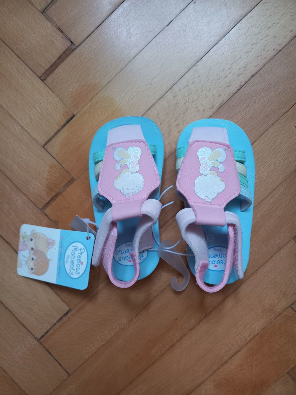 Sandale copii multicolor usoare NOI CU ETICHETA de COLECTIE 4 - 5 ani