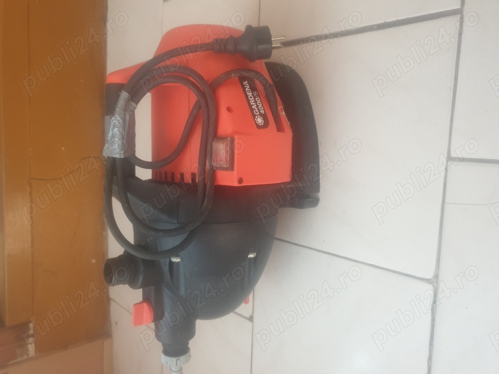 Vând pompa de gradina Gardena