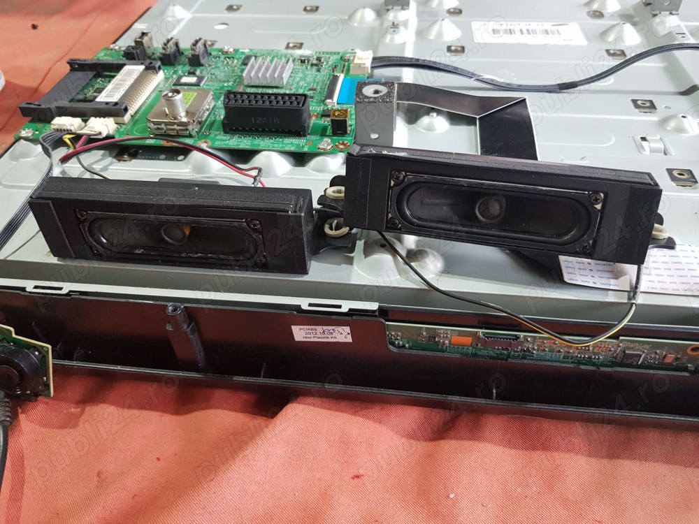 set 2 difuzoare bn96-23513a 6ohm 5w de pe tv Samsung ue32eh4003