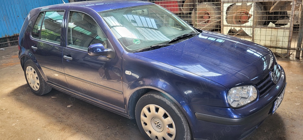 Vând Volkswagen Golf 4 1.4 benzina 
