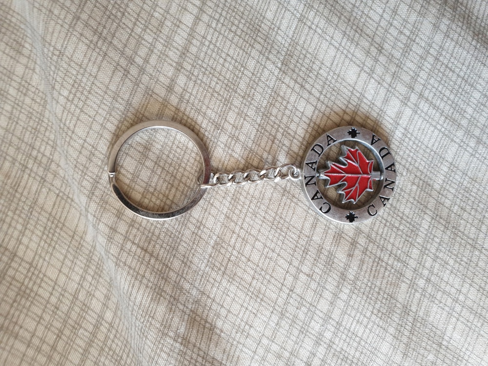 Brelocuri Canada si Genova