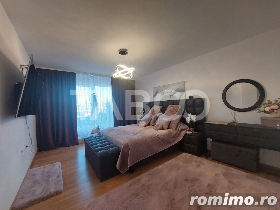 Penthouse 4 camere 102 mp utili mobilat utilat terasa parcare Sebes