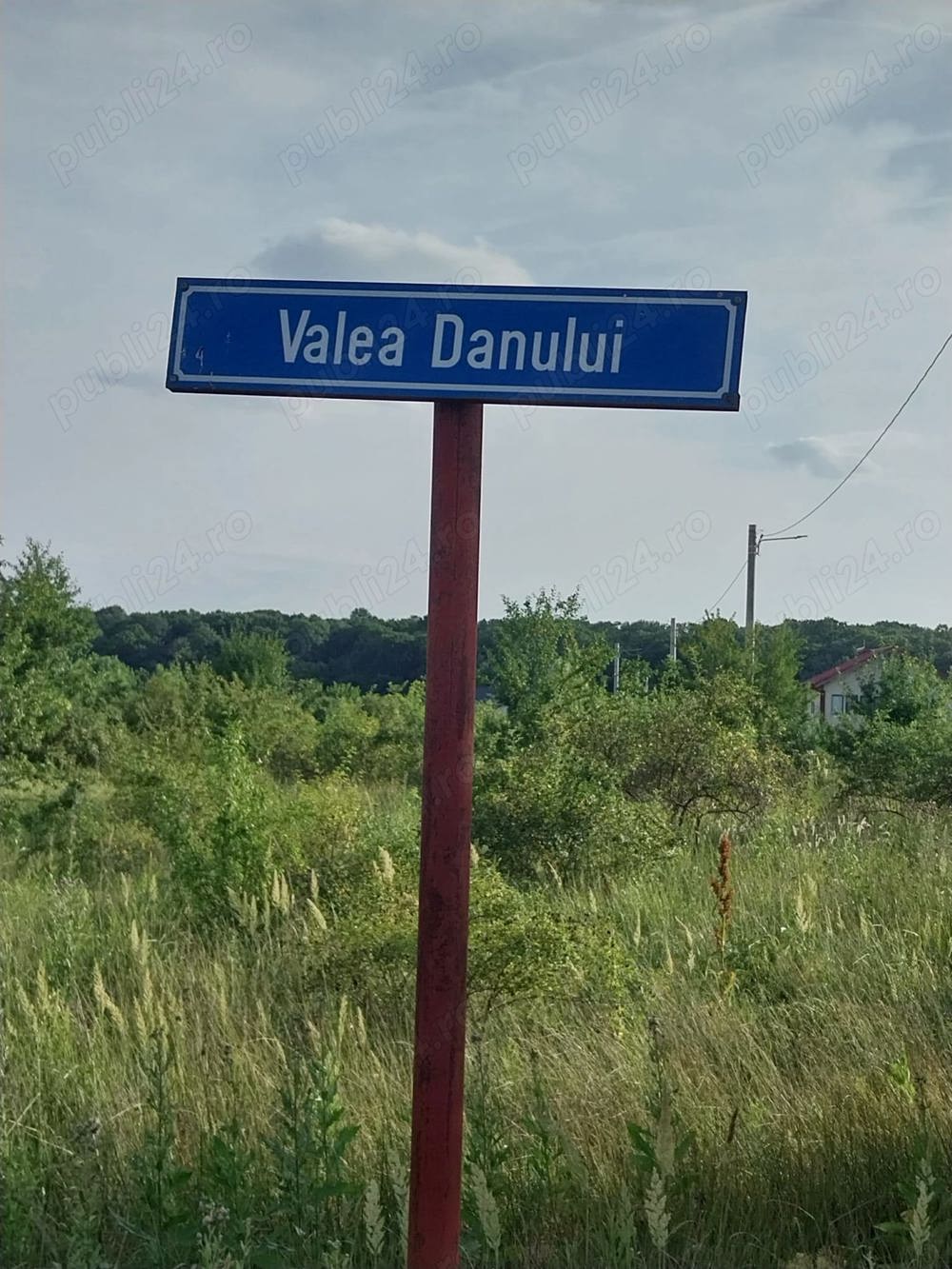 Vând teren intravilan zona Țegheș Pădure Domnești 