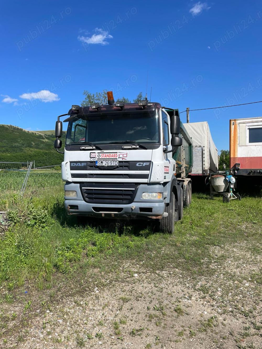 Vand sau schimb cu cap tractor cu sau fara  semiremorca , autobasculanta 8x4 DAF cf 85