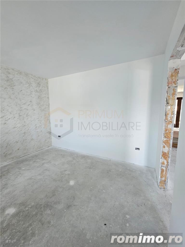 Duplex - bucatarie inchisa - toate utilitatile - predare la cheie