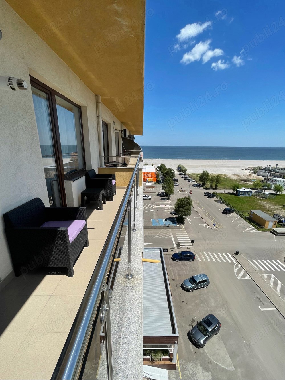 Vind apartament 2 camere Mamaia