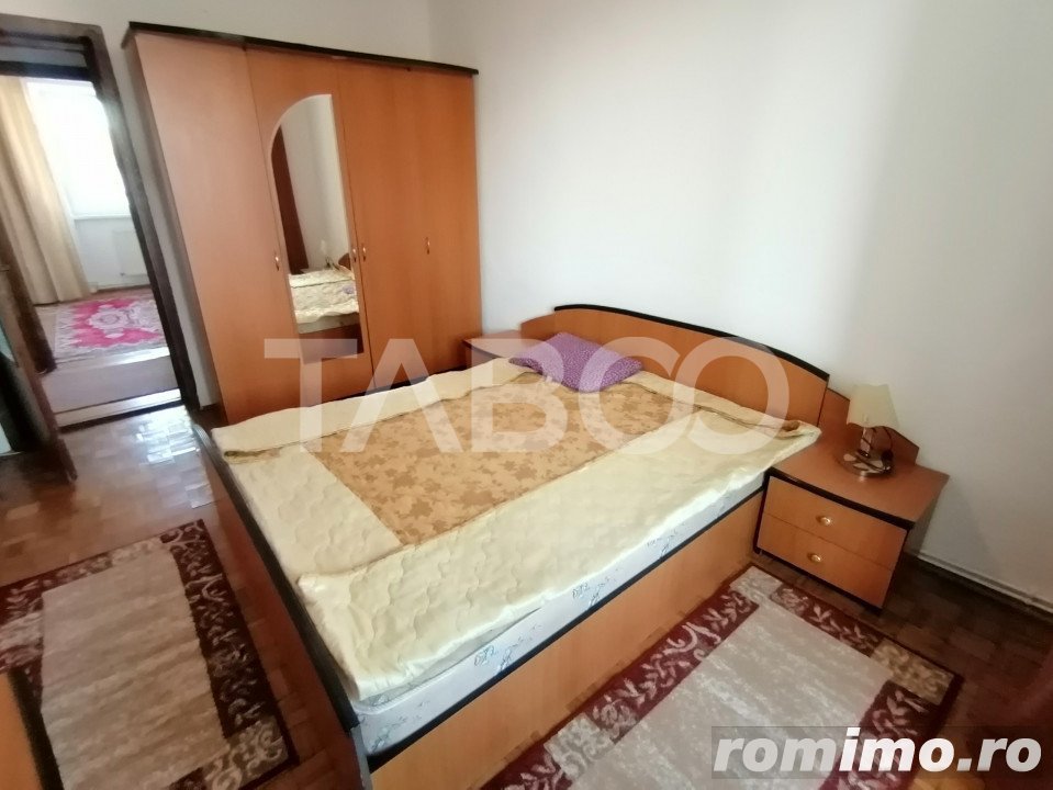 Apartament de vanzare 3 camere balcon etaj intermediar Terezian Sibiu