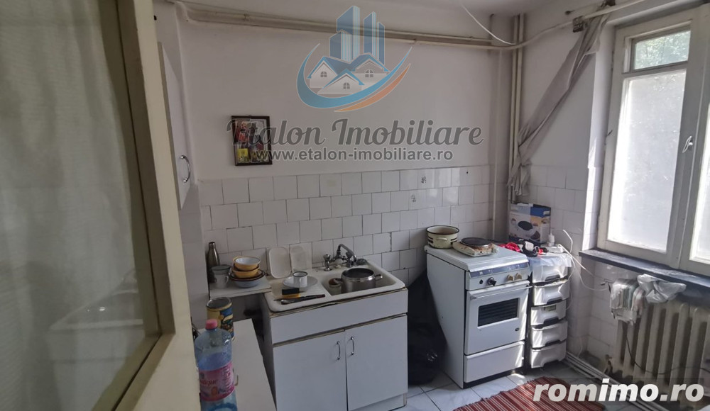 Apartament 4 camere decomandat, parter inalt, Darmanesti