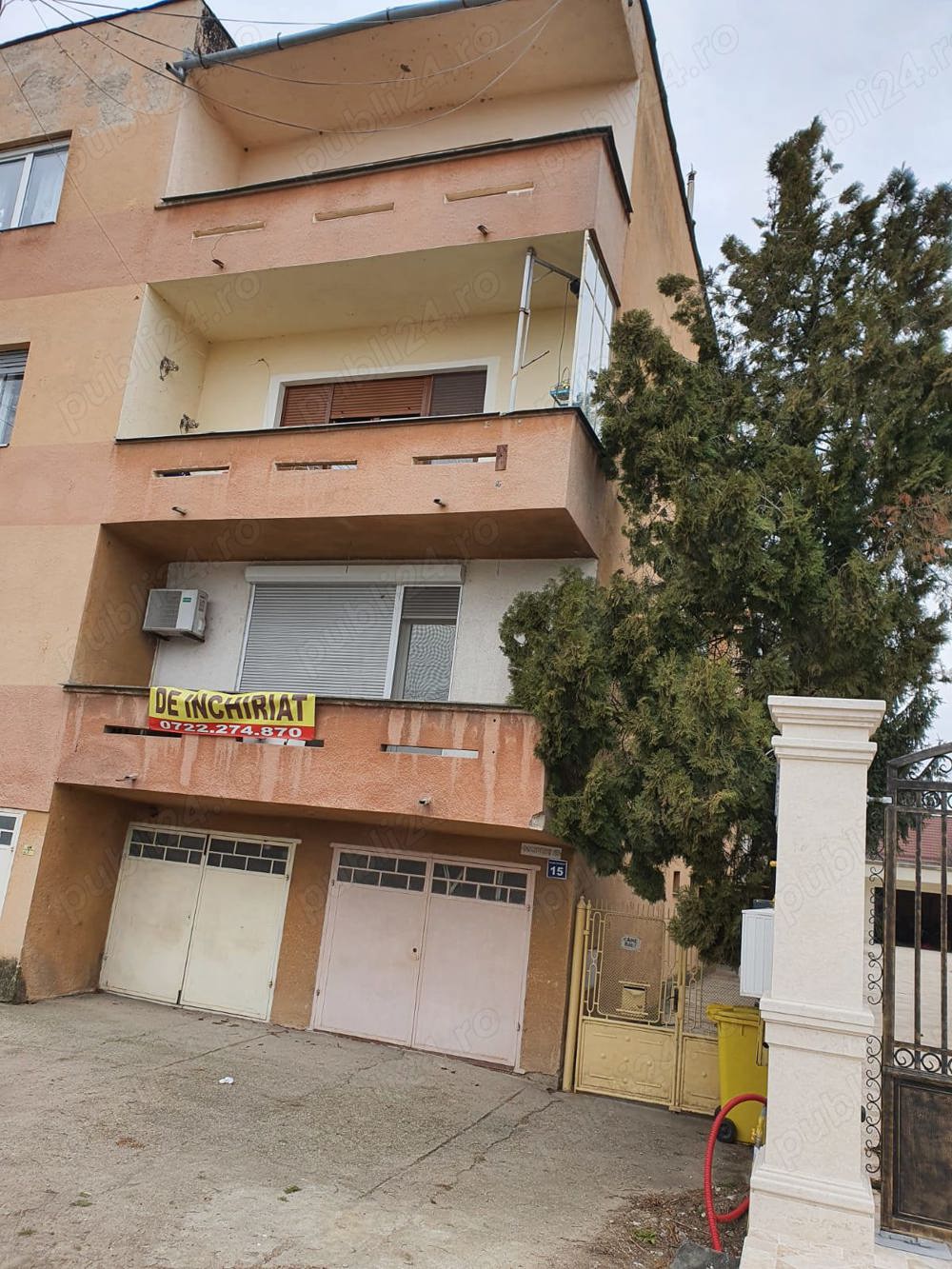 Inchiriez apartament 3 camere , ZONA TRAIAN ( MALUL MURESULUI )