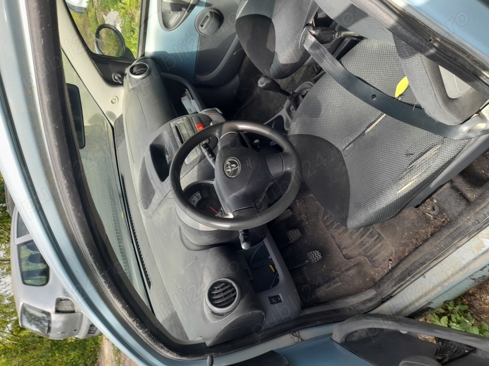 Dezmembrez Toyota Aygo 1.0 