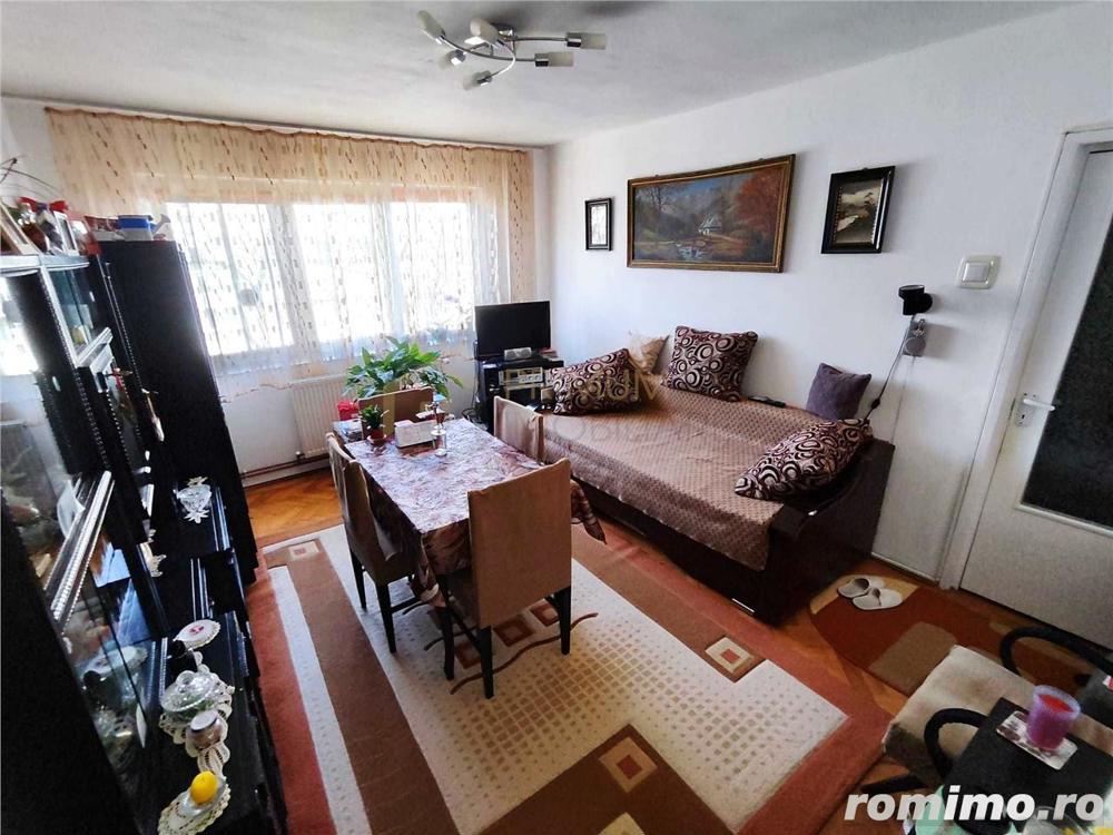 DACIA - 4 CAMERE - CENTRALA PROPRIE - ETAJ 2 - BOXA