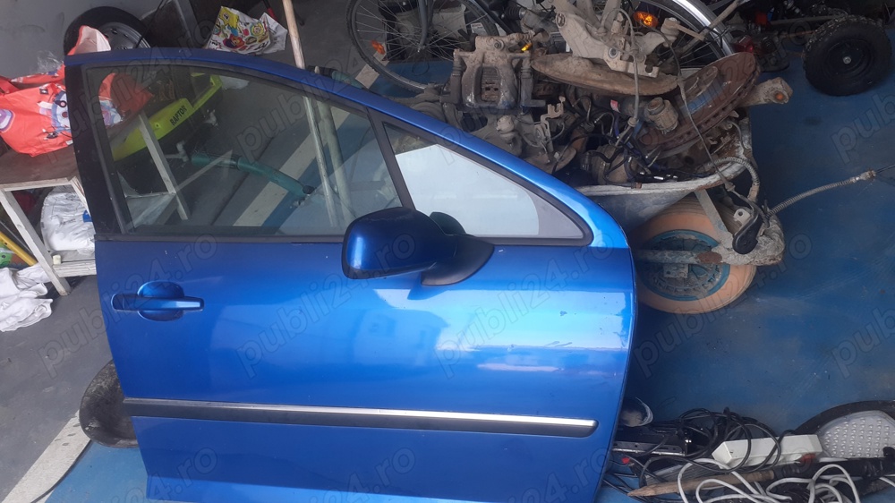 Use dreapta fata PEUGEOT 407