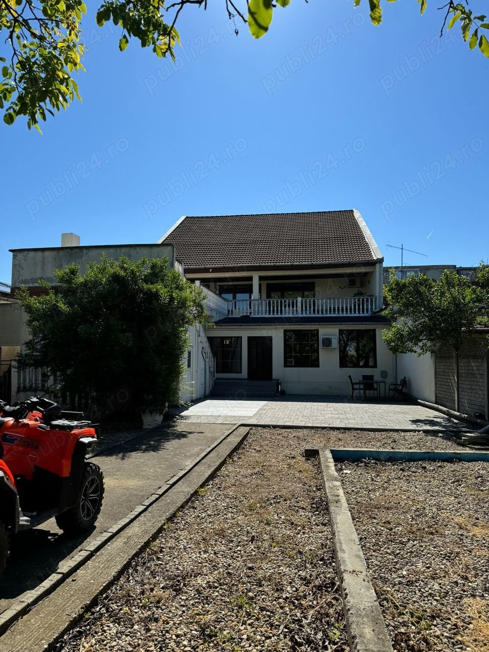Proprietar vând casa individuală in zona Bucovina