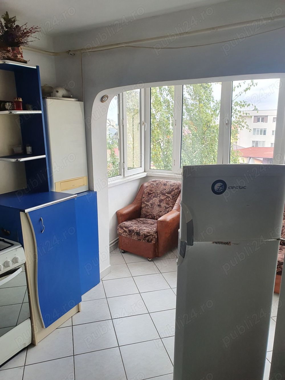 apartament 2 camere etaj 4 cu sarpanta