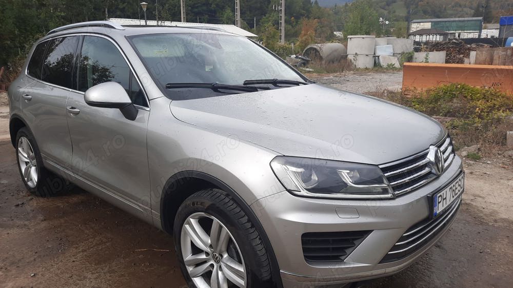 Volkswagen touareg. Volkswagen touareg.