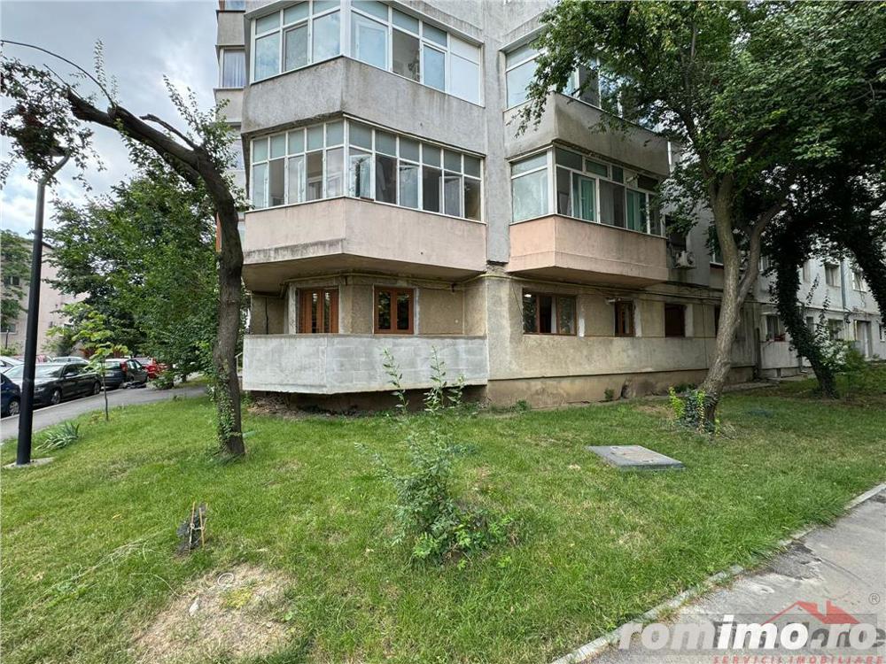 Apartament 4 camere, parter, zona Est - Bahne