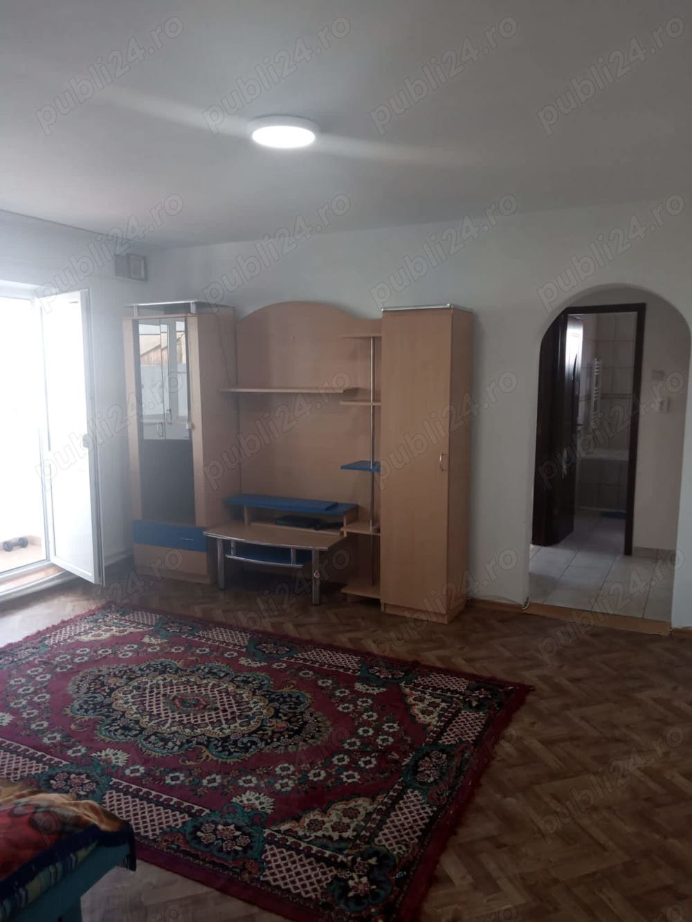Vand apartament 2 camere, zona STADION 