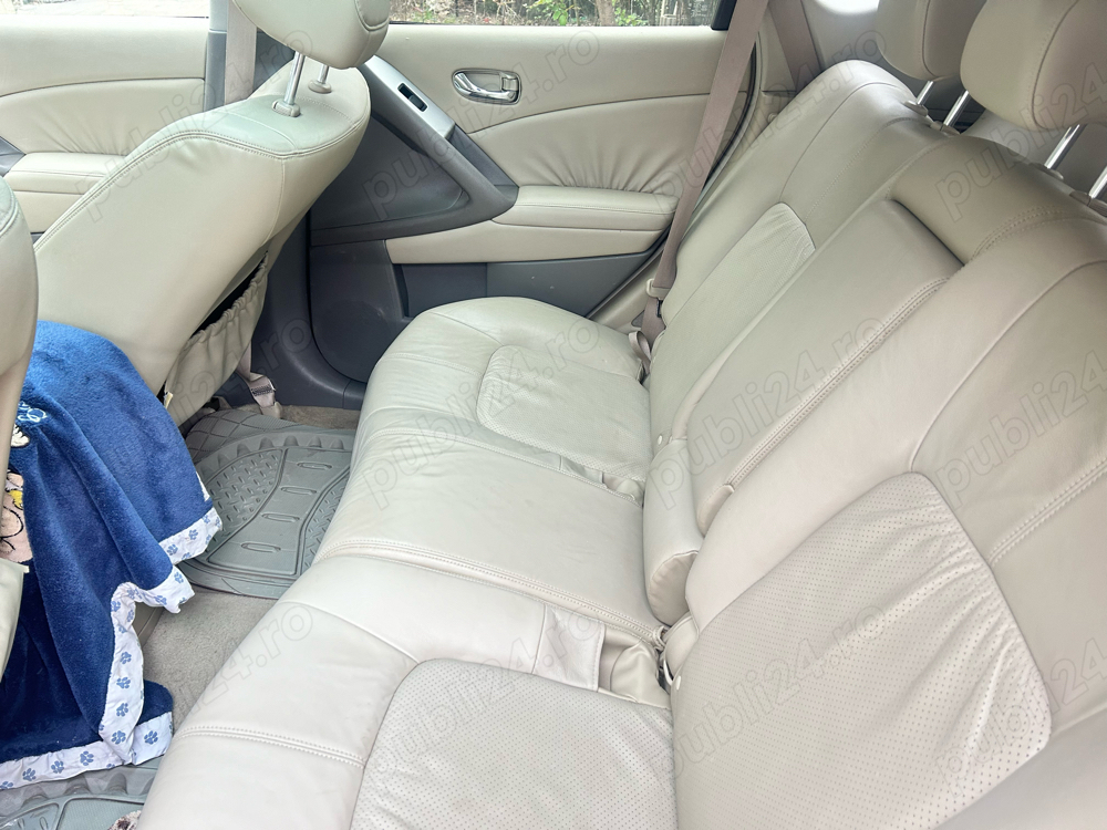 Nissan 2010 automat, Constanta