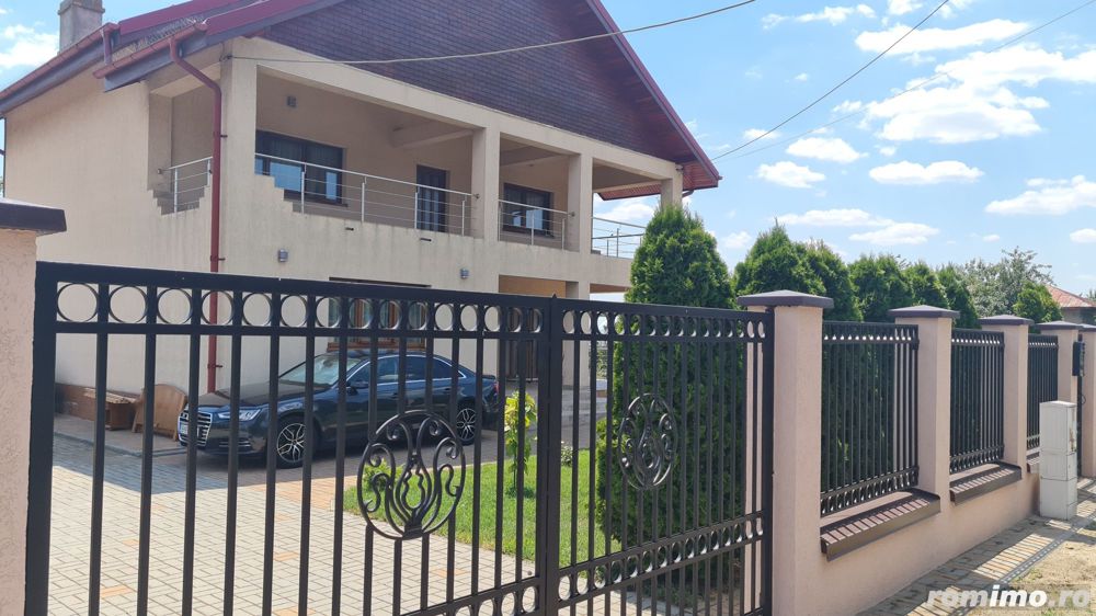 Vila impozanta in zona linistita la 15 minute de capitala! Vila impozanta in zona linistita la 15 minute de capitala!