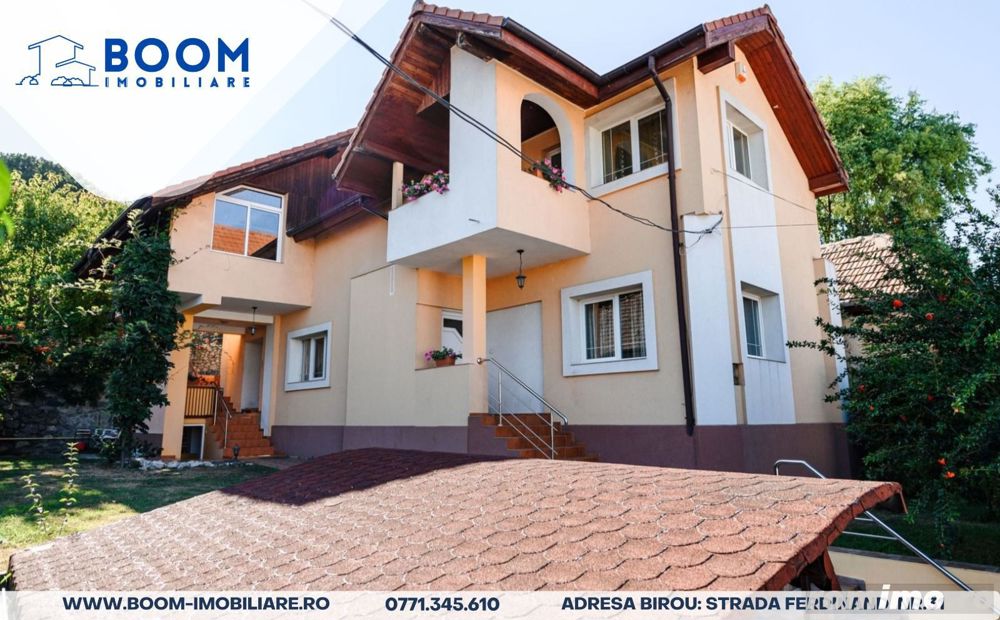 Vila 4 camere zona Nord | Teren 560MP | ID-M091