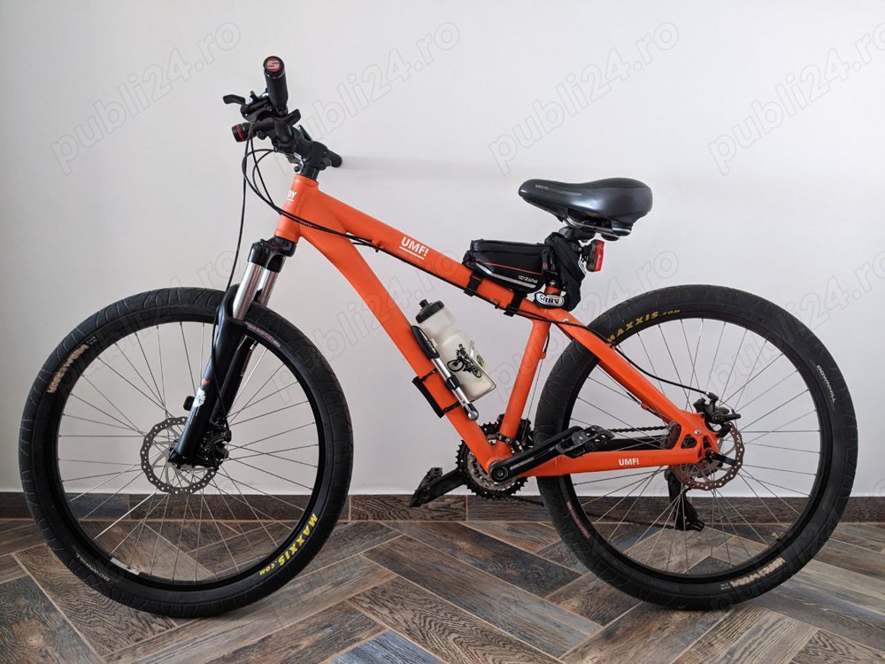 Bicicleta UMF Hardy Sechs 26" + diverse