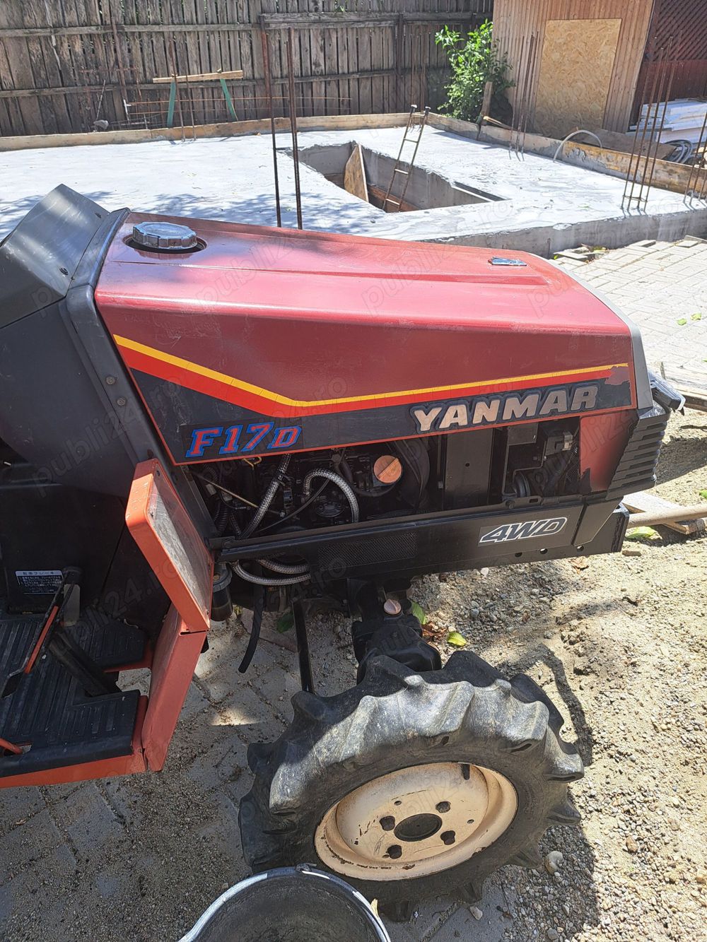 Tractoras de gradina hinomoto 4x4