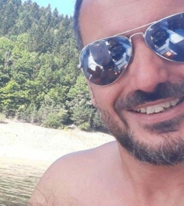 Bărbat 40, ofer fantezii doamnelor , discretie