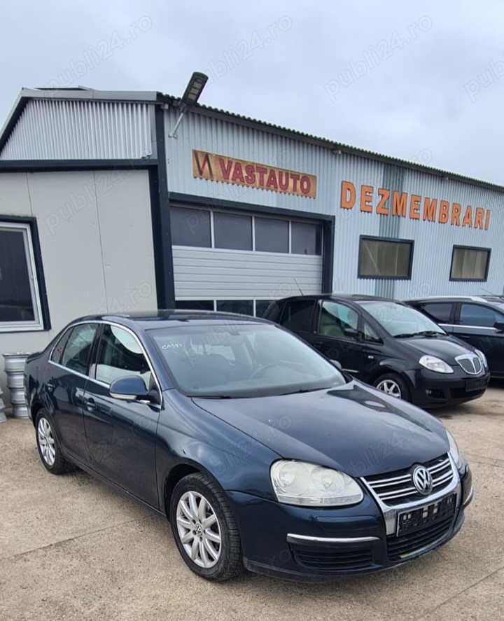 Dezmembram VW Jetta 1.9 tdi cod motor BKC 105CP an 2005-2010