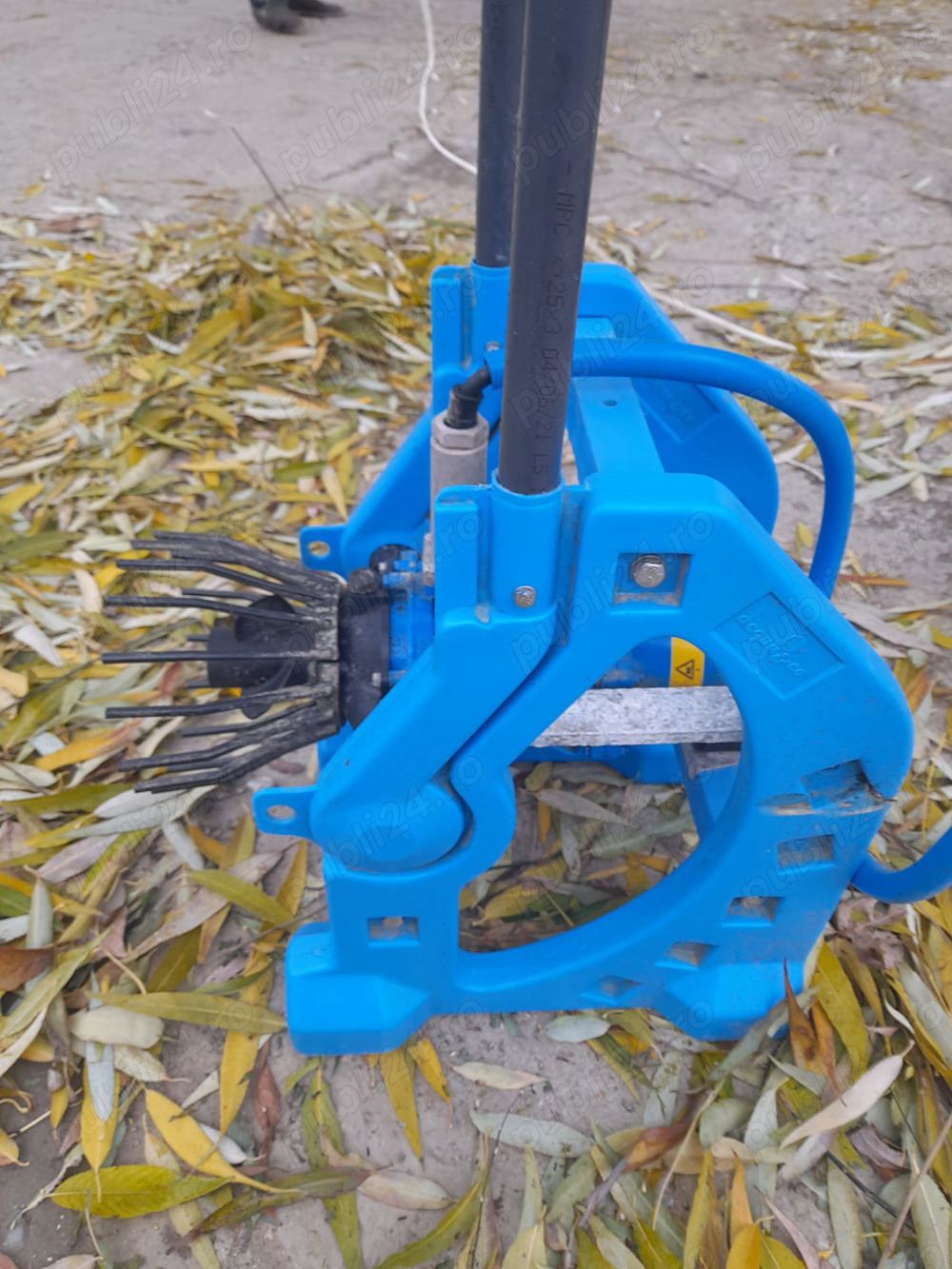 aerator  oxigenare iaz aerator  oxigenare iaz