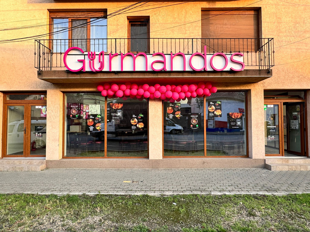 Afacere la cheie de vânzare   Restaurant Autoservire și Fast Food   Arad & Timișoara