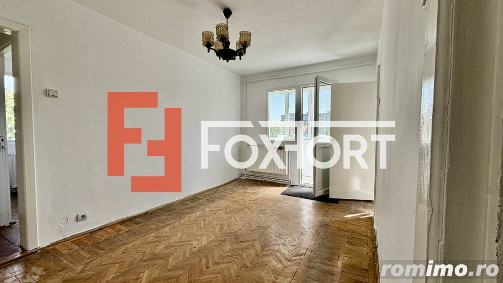 Apartament cu 3 camere + boxa, Zona Circumvalatiunii