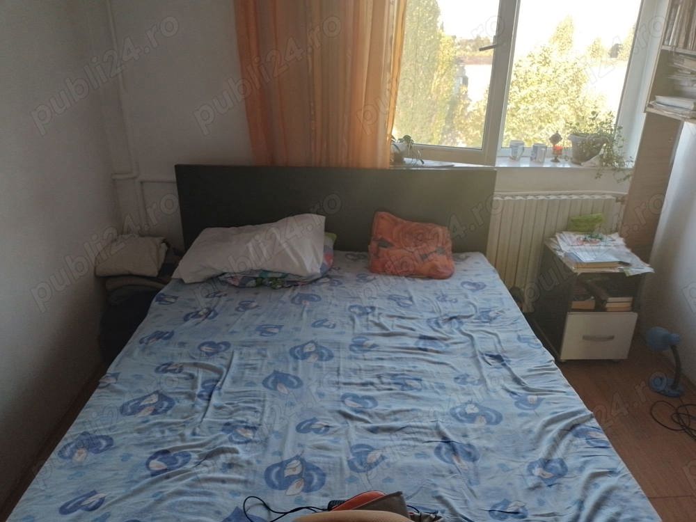 Vand apartament 2 camere decomandat zona Ciresica Constanța