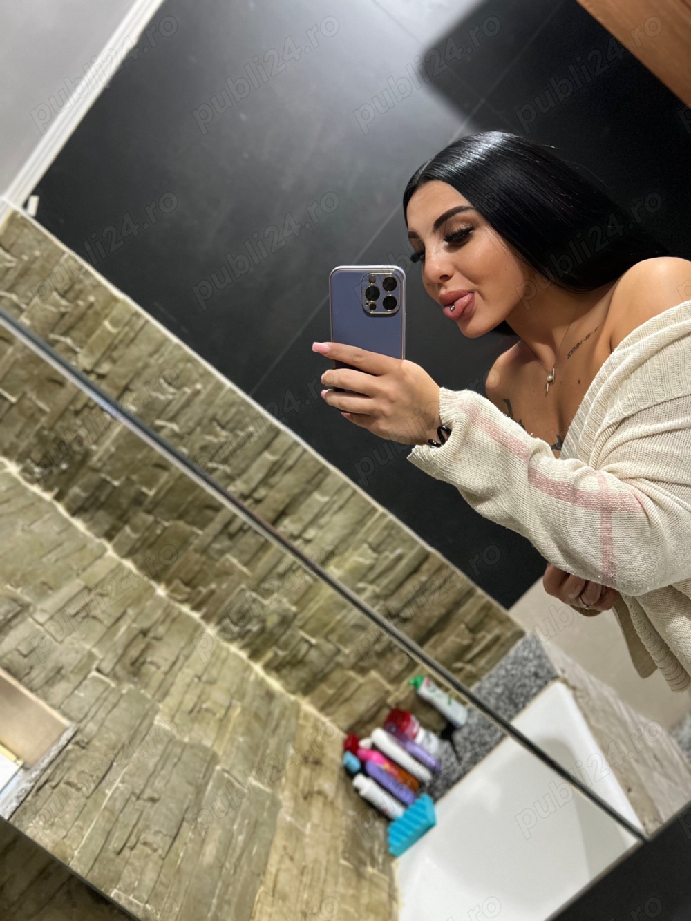 Deplasări ! Fac și party