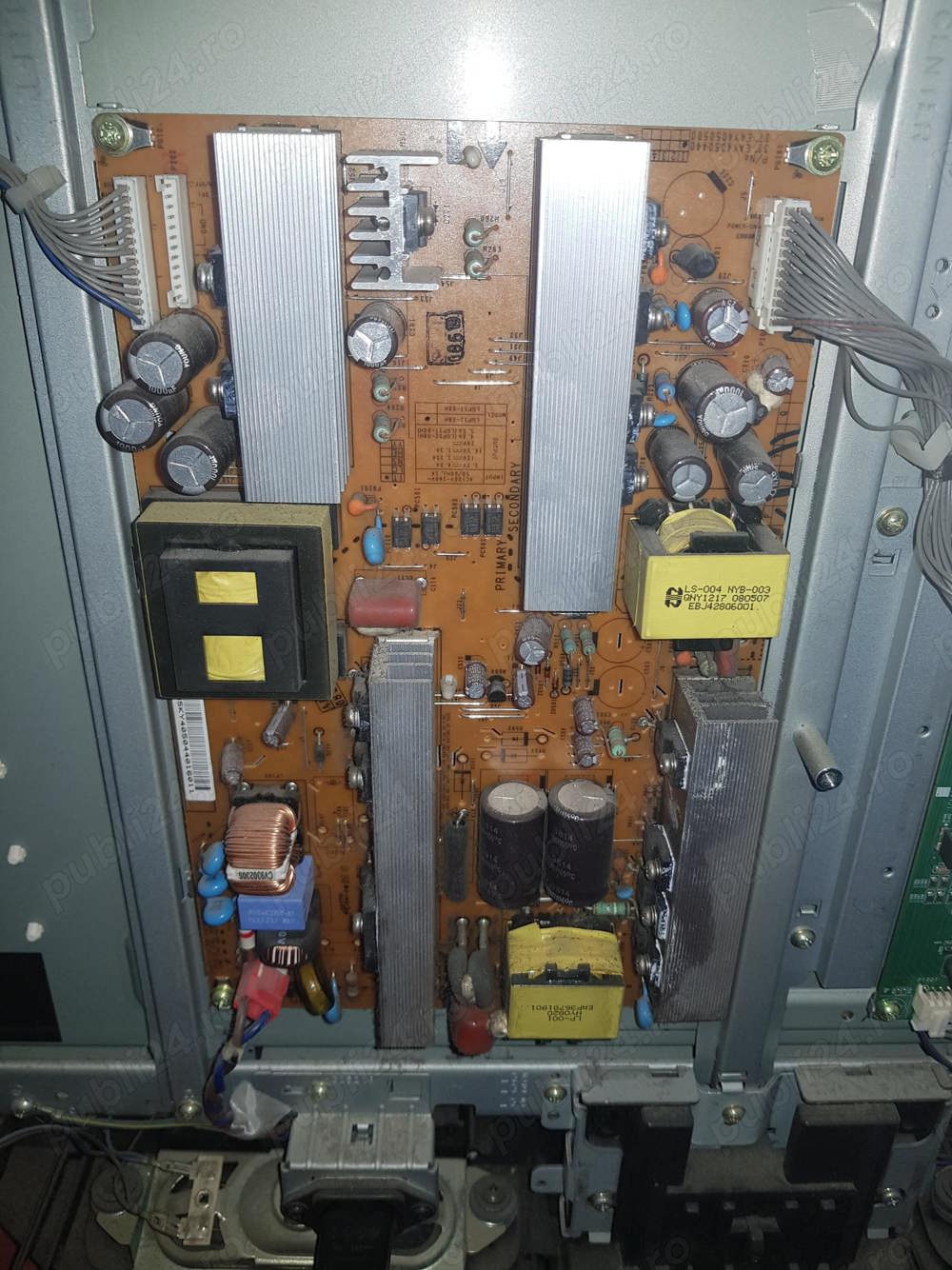 sursa lgp37-08h de pe tv LG 32lg3000