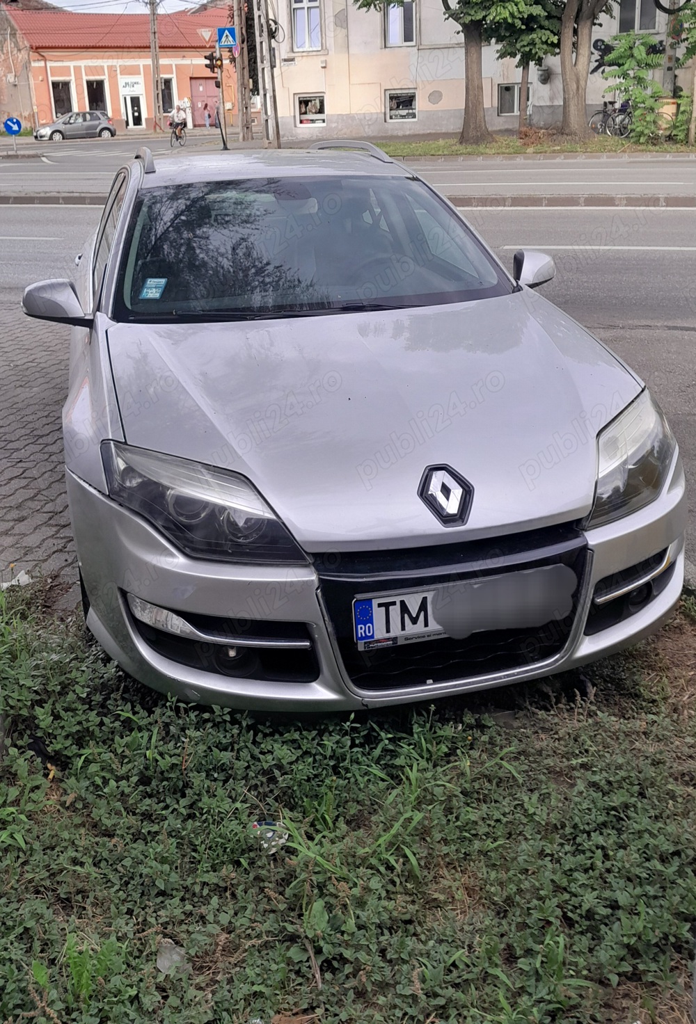 Vând mașină Renault Laguna 