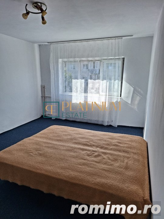 Apartament DECOMANDAT cu 2 camere, in zona Lipovei