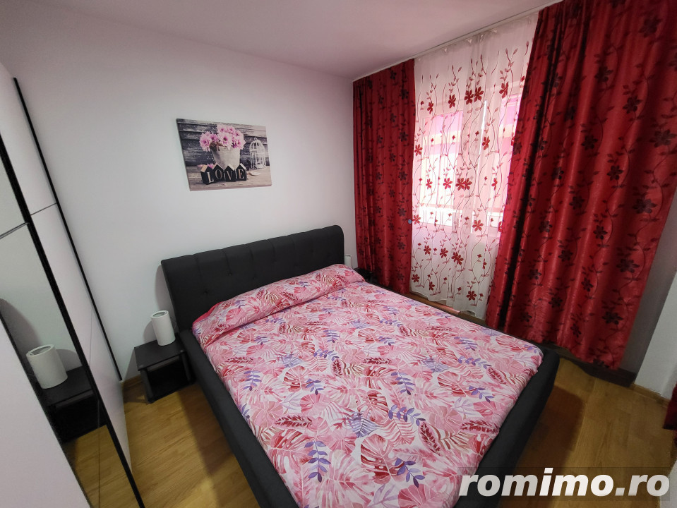 Apartament cu 3 camere str. Mioritei